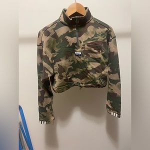 Adidas crop top sweater women’s ardidas sweater